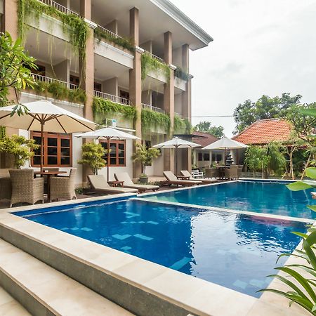 Zen Rooms Basic Kuta Kubu Anyar ภายนอก รูปภาพ