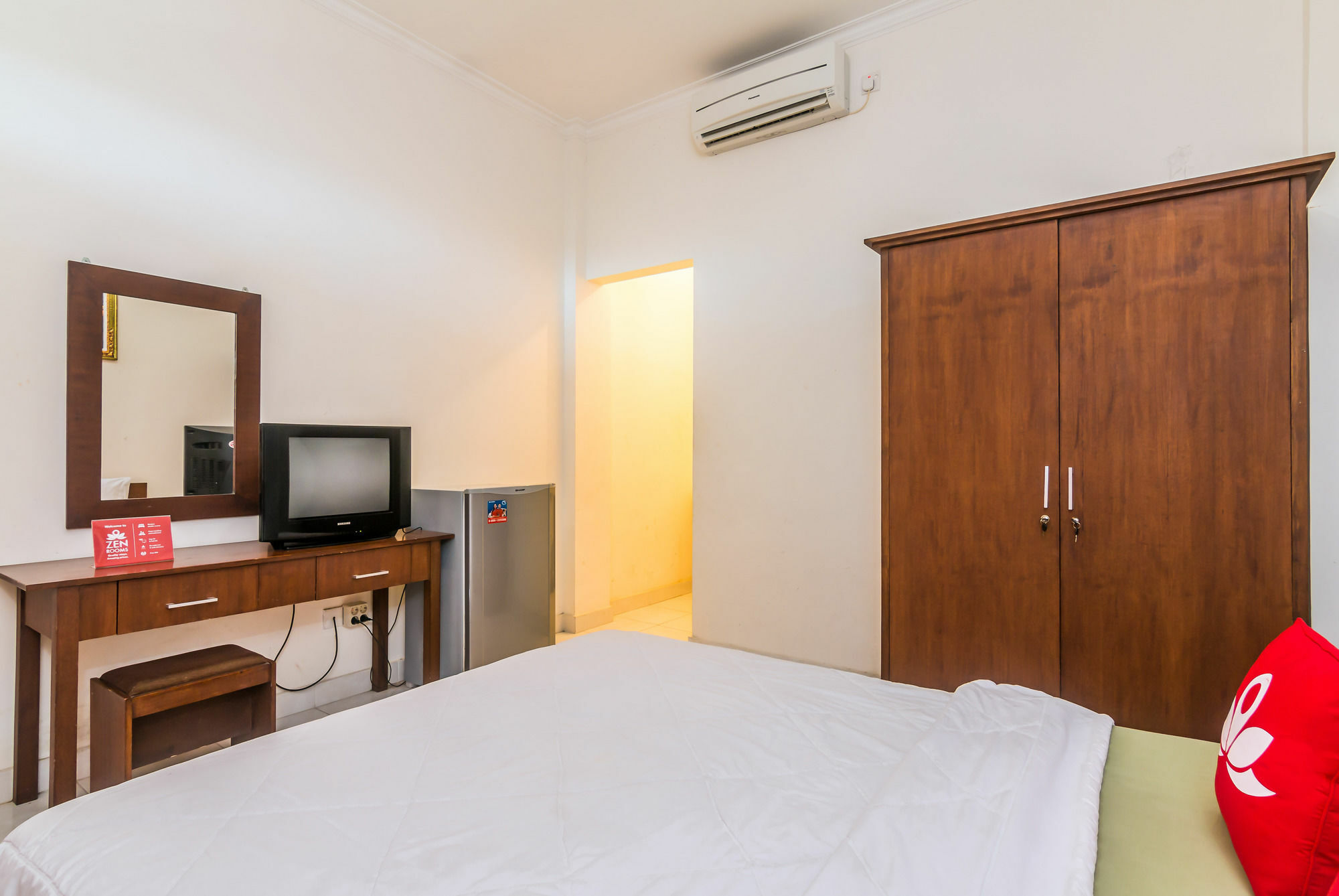 Zen Rooms Basic Kuta Kubu Anyar ภายนอก รูปภาพ